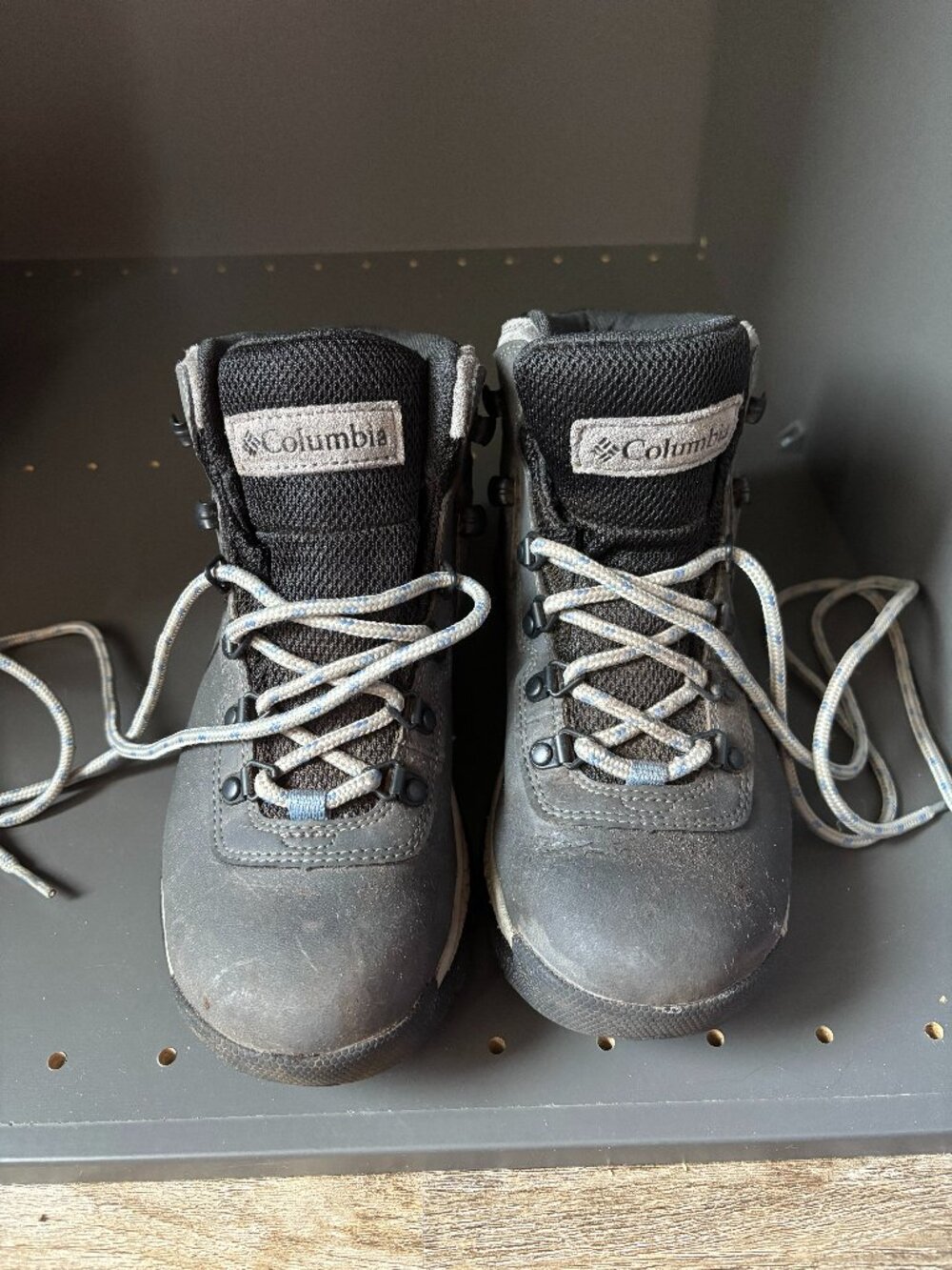 Columbia Women's Newton Ridge Plus Mid Waterproof Hiking Boots Quarry Size 6